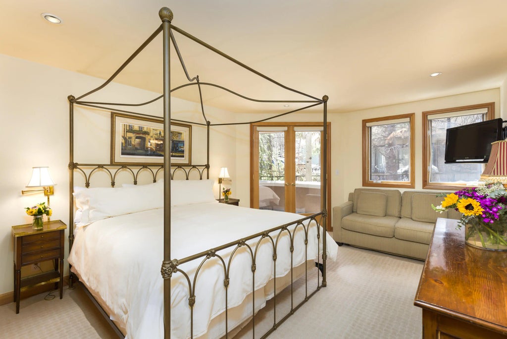 12 of 17 - 777 Ute Avenue #4, Aspen, CO