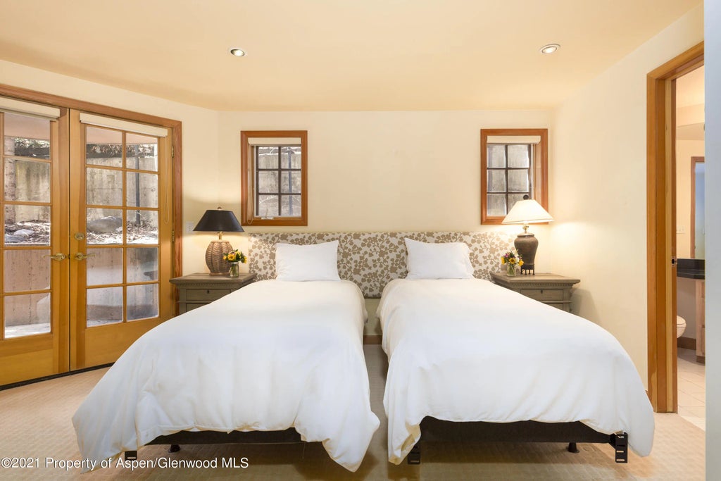 14 of 17 - 777 Ute Avenue #4, Aspen, CO