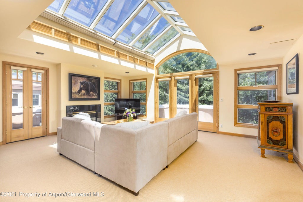 2 of 17 - 777 Ute Avenue #4, Aspen, CO