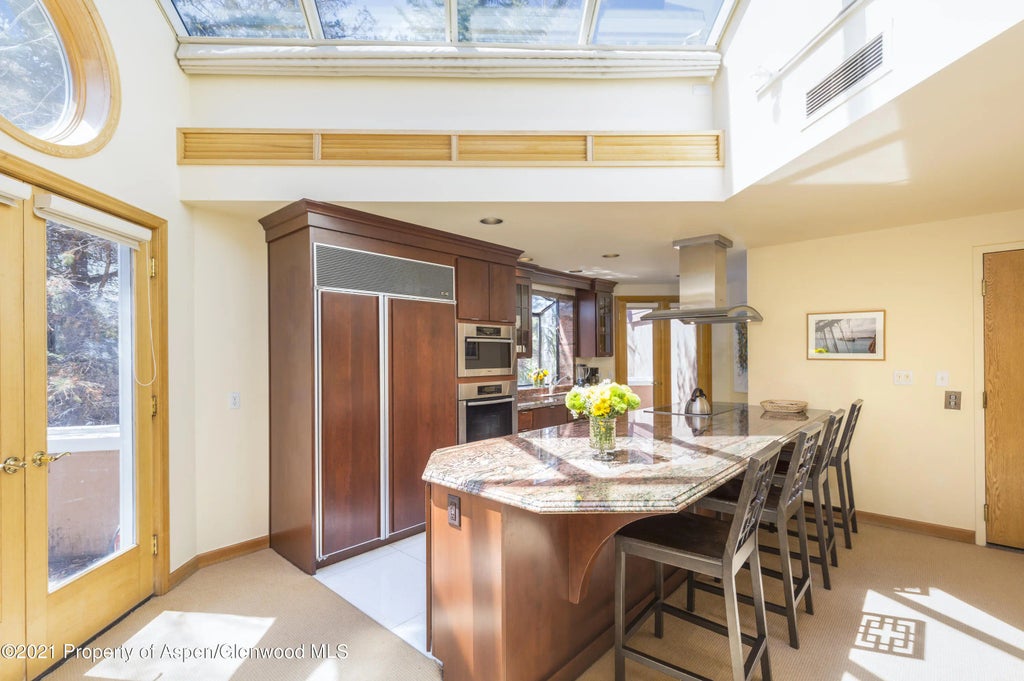 9 of 17 - 777 Ute Avenue #4, Aspen, CO