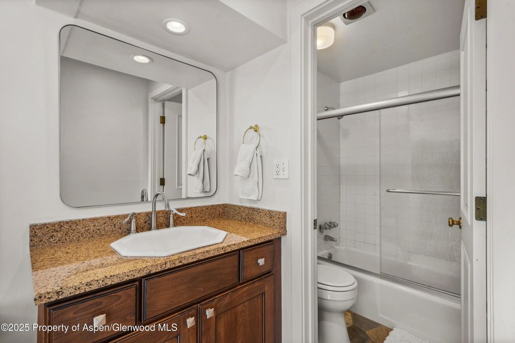 11 of 17 - 900 E Durant Avenue B-105, Aspen, CO