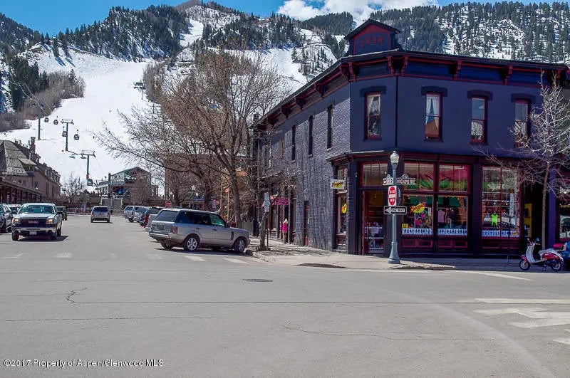 4 of 4 - 531 E Cooper Avenue Unit 2, Aspen, CO