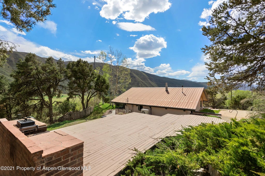 15 of 18 - 561 Booth Lane, Basalt, CO