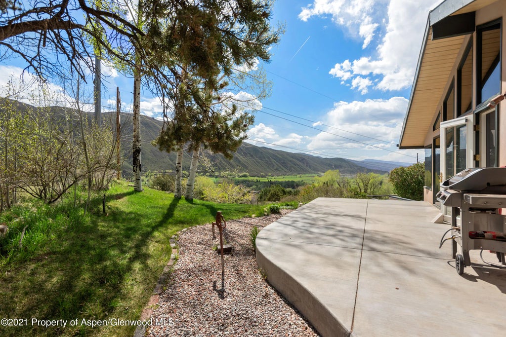 17 of 18 - 561 Booth Lane, Basalt, CO