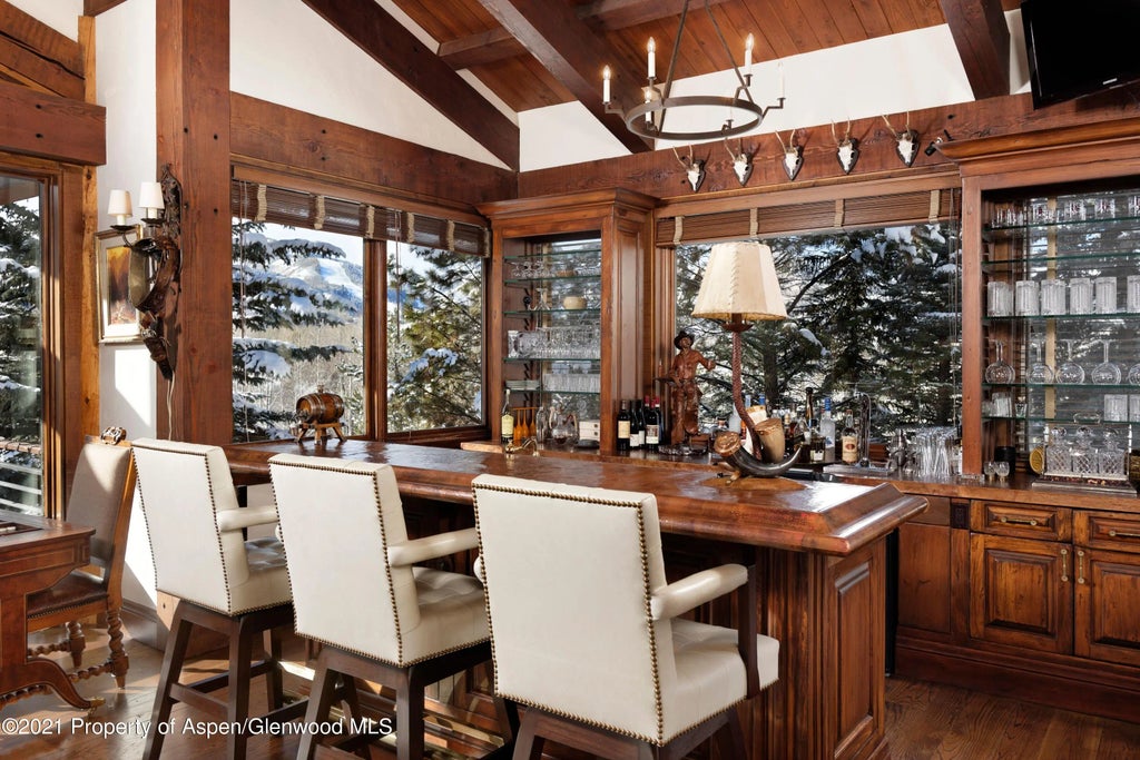 12 of 43 - 411 Willoughby Way, Aspen, CO