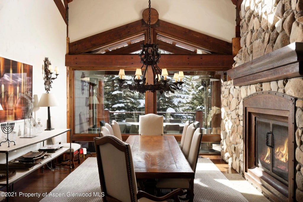 16 of 43 - 411 Willoughby Way, Aspen, CO