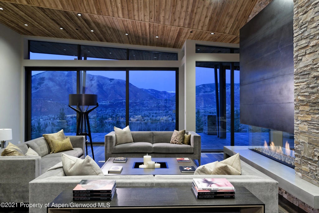 4 of 49 - 651 Pfister Drive, Aspen, CO