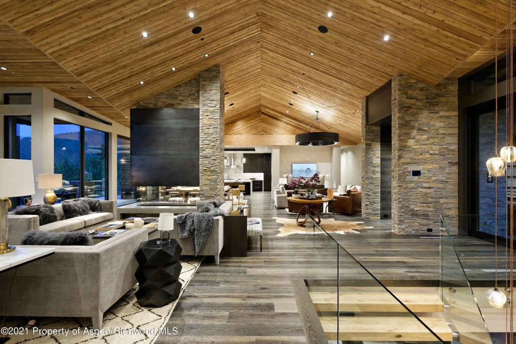 8 of 49 - 651 Pfister Drive, Aspen, CO