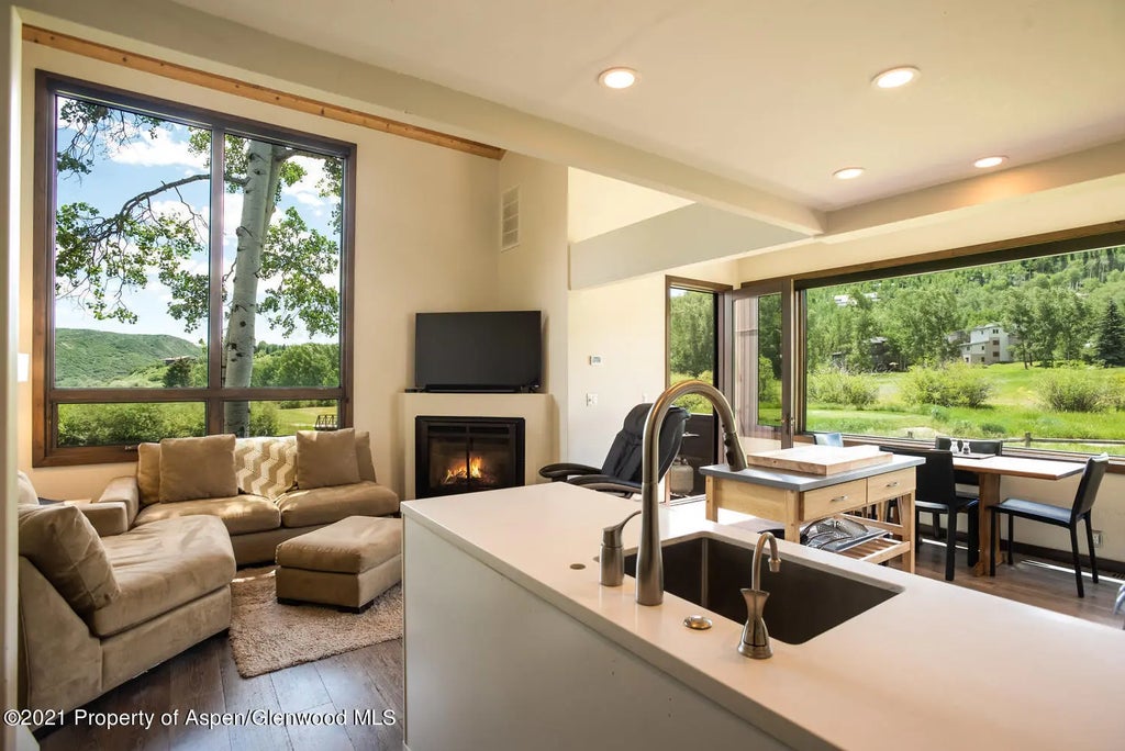 4 of 11 - 4000 Brush Creek Road 25, Snowmass Village, CO