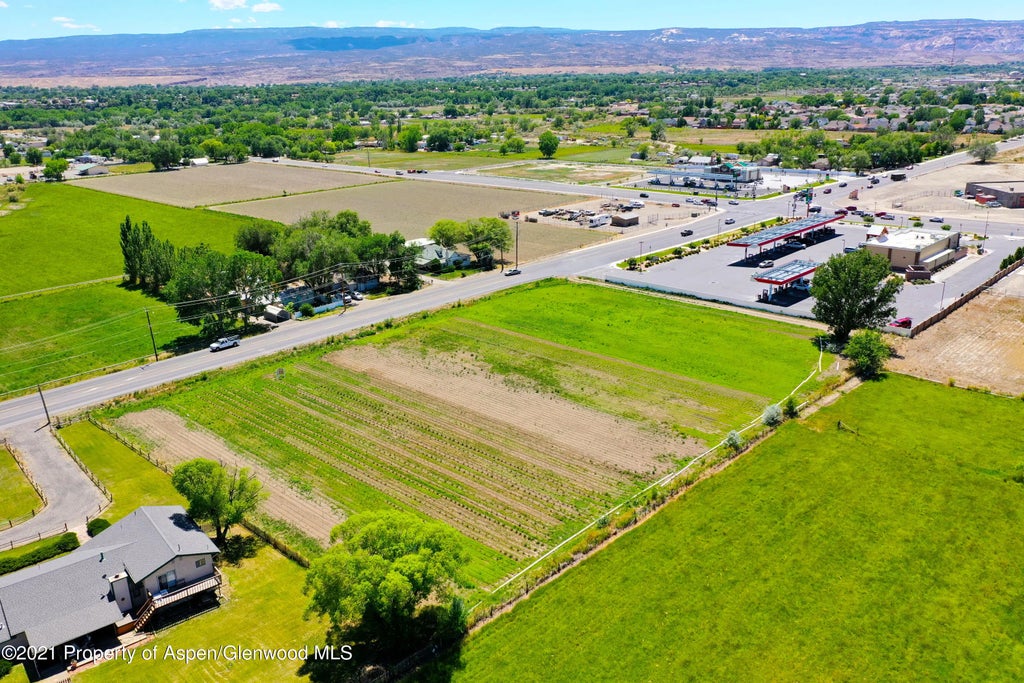 2 of 10 - 2910 D Road, Grand Junction, CO
