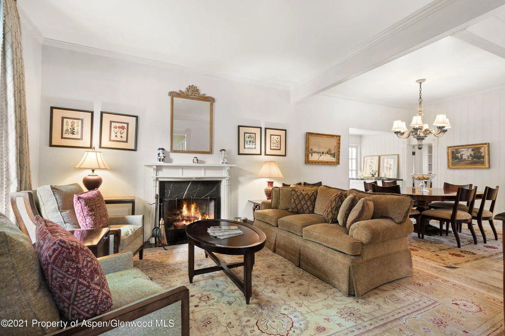 8 of 33 - 200 W Hopkins Avenue, Aspen, CO