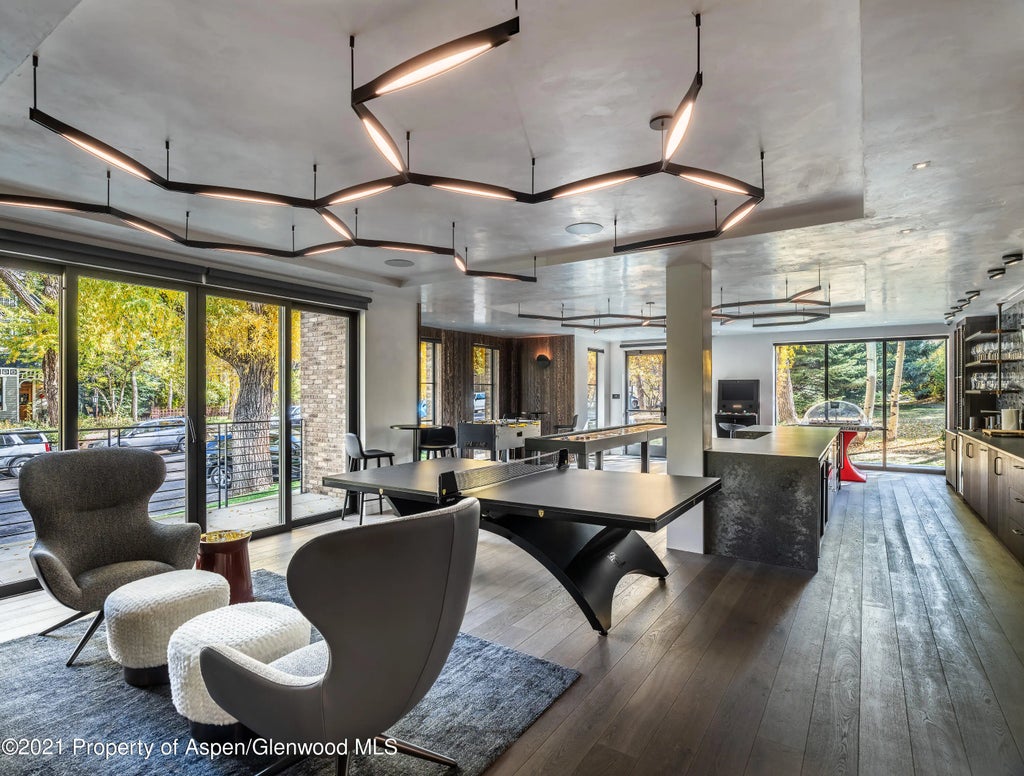 12 of 46 - 200 S Aspen Street, Aspen, CO