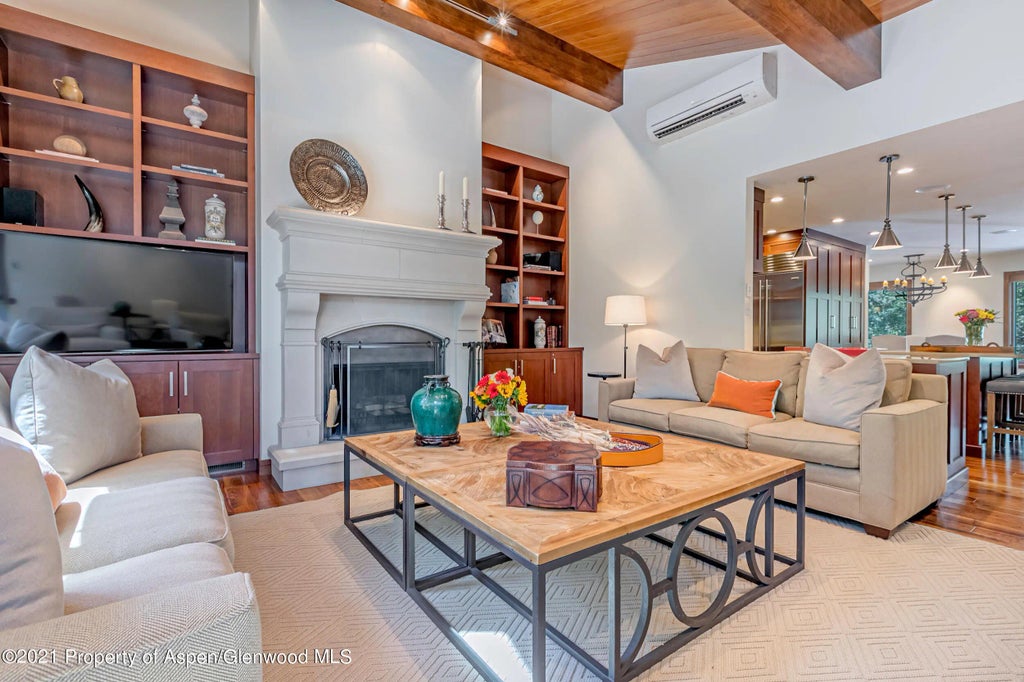1 of 20 - 851 Ute Avenue Unit A, Aspen, CO