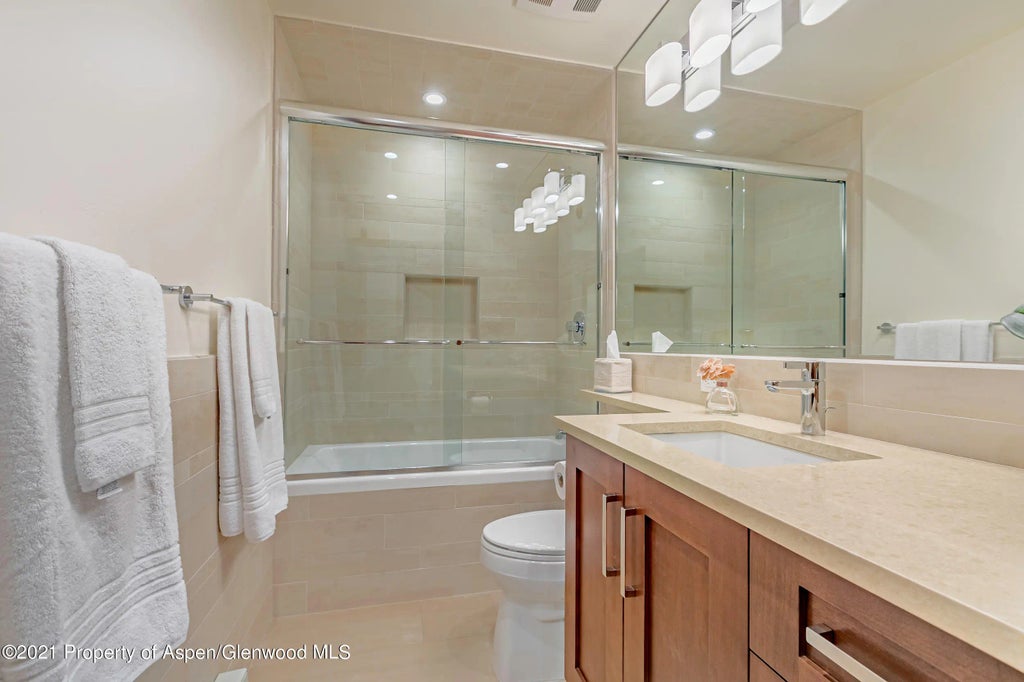 13 of 20 - 851 Ute Avenue Unit A, Aspen, CO