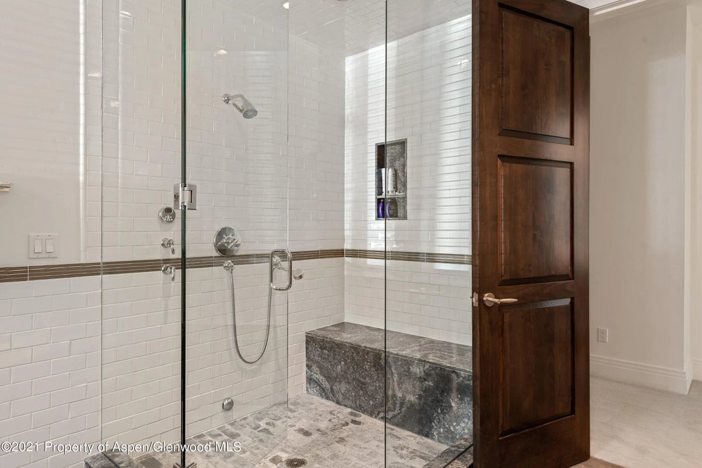 13 of 40 - 561 Meadowood Drive, Aspen, CO