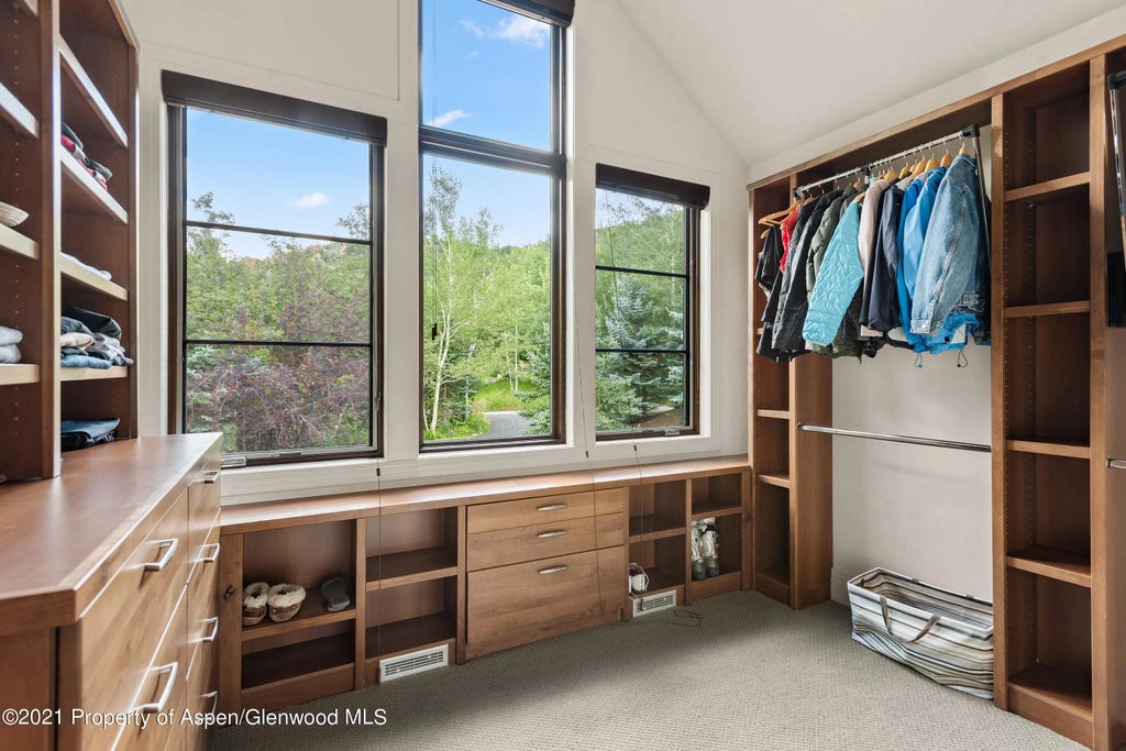 14 of 40 - 561 Meadowood Drive, Aspen, CO