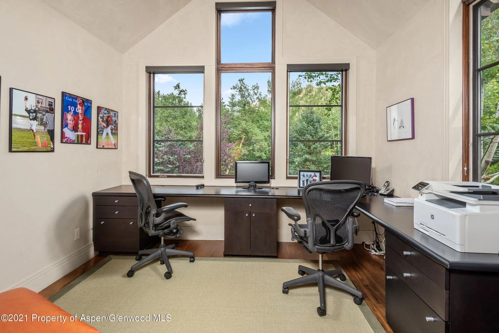 30 of 40 - 561 Meadowood Drive, Aspen, CO