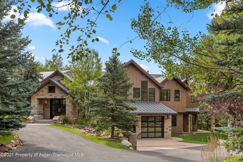 37 of 40 - 561 Meadowood Drive, Aspen, CO