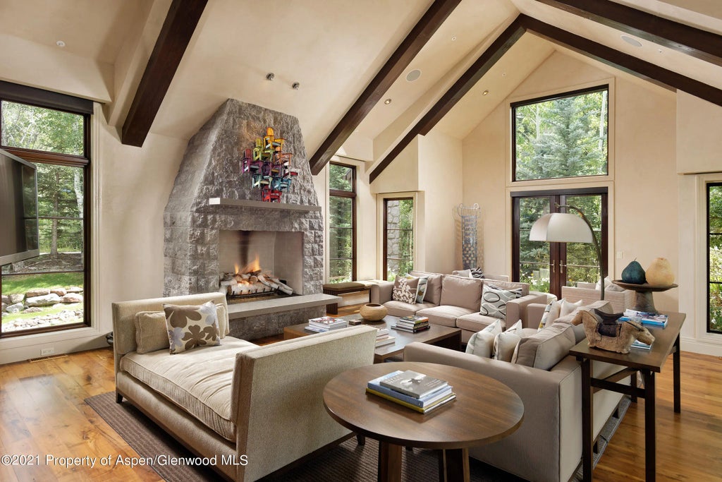 4 of 40 - 561 Meadowood Drive, Aspen, CO