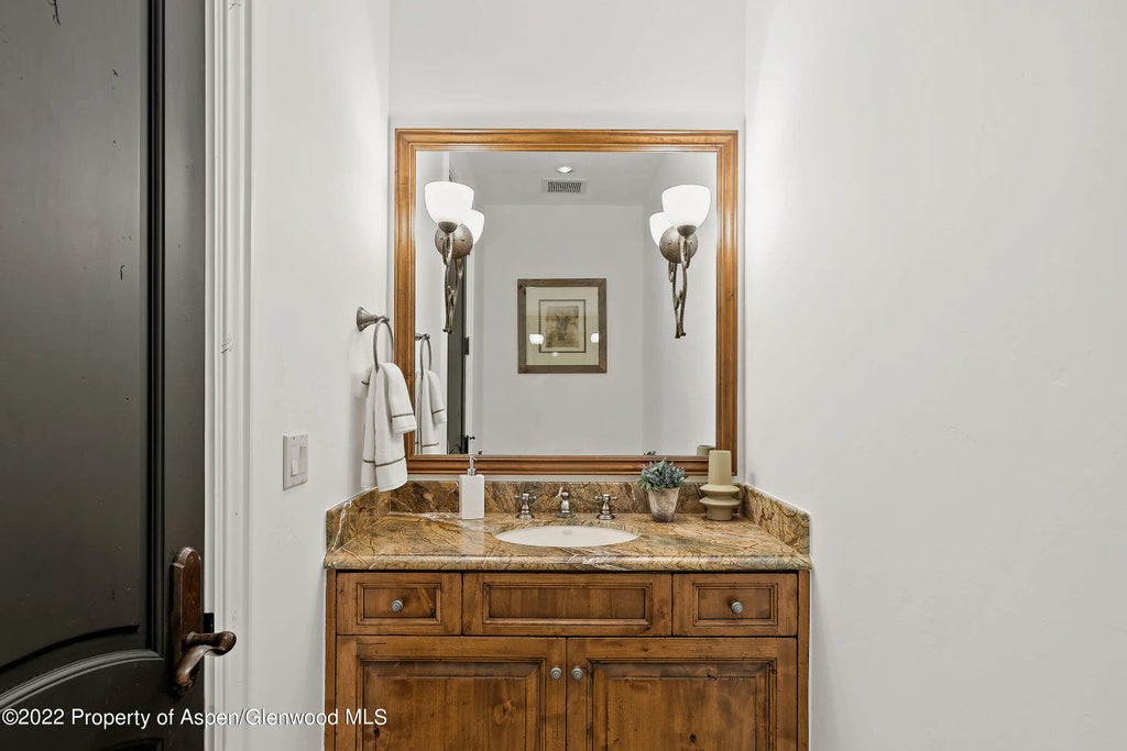 21 of 27 - 857 Bonita Drive, Aspen, CO
