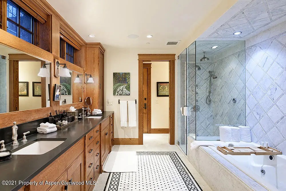 19 of 33 - 330 W Bleeker Street, Aspen, CO