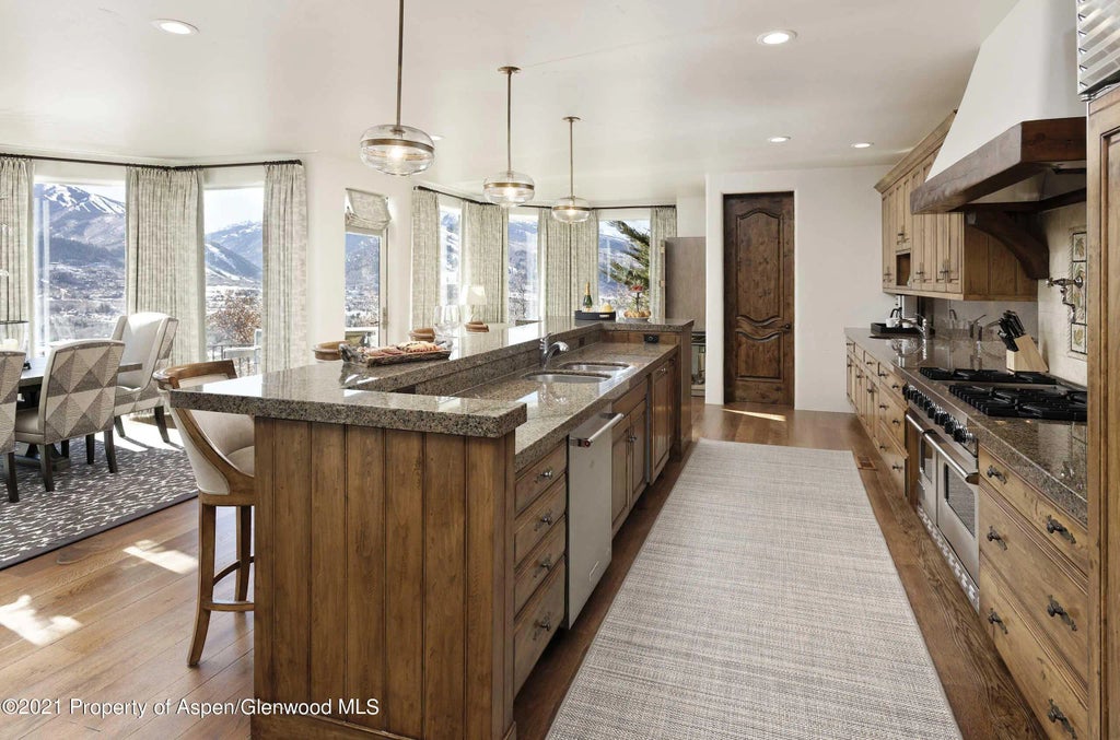 11 of 37 - 476 Wrights Road, Aspen, CO
