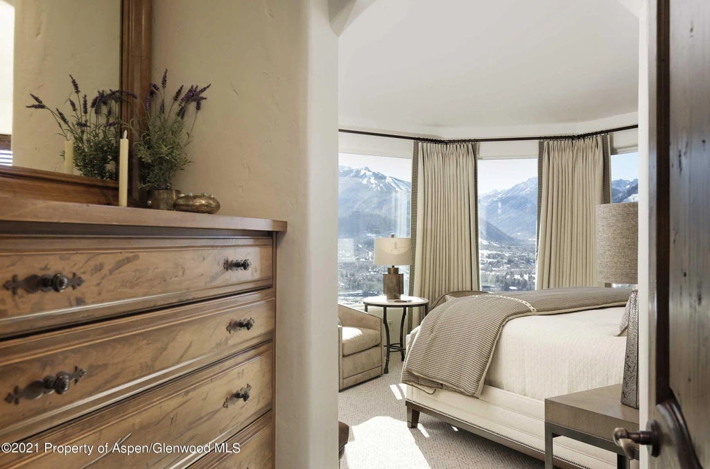 22 of 37 - 476 Wrights Road, Aspen, CO