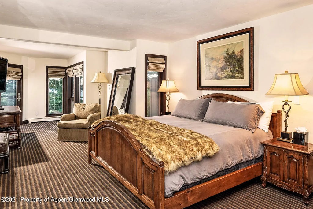 18 of 26 - 572 N Starwood Road, Aspen, CO