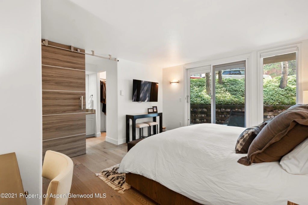 17 of 24 - 800 E Hopkins Avenue A4, Aspen, CO