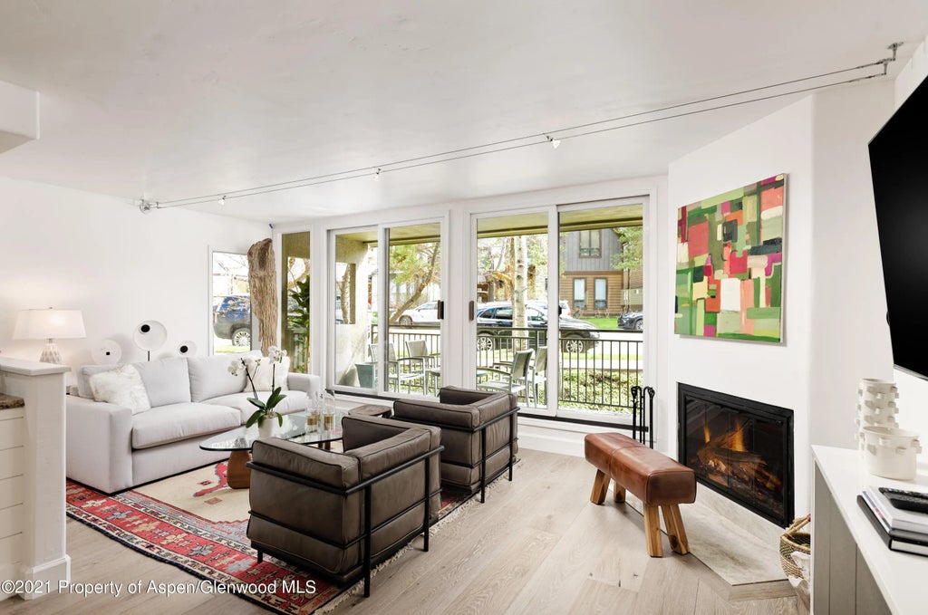 6 of 24 - 800 E Hopkins Avenue A4, Aspen, CO