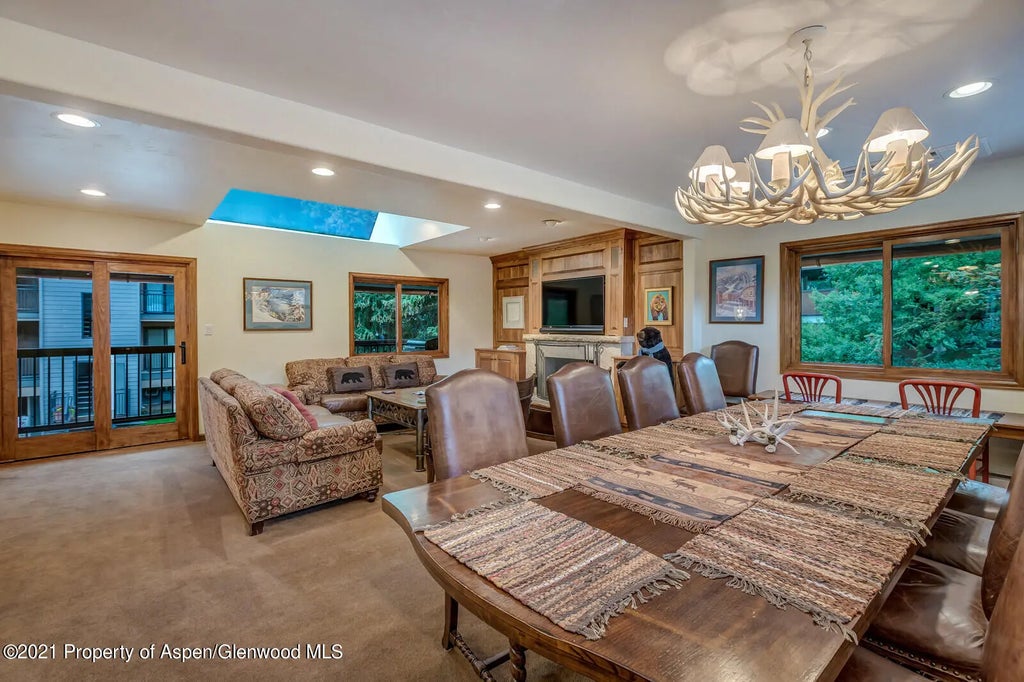 7 of 28 - 650 S Monarch Street 6, Aspen, CO