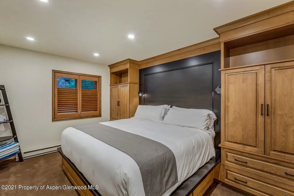 8 of 28 - 650 S Monarch Street 6, Aspen, CO