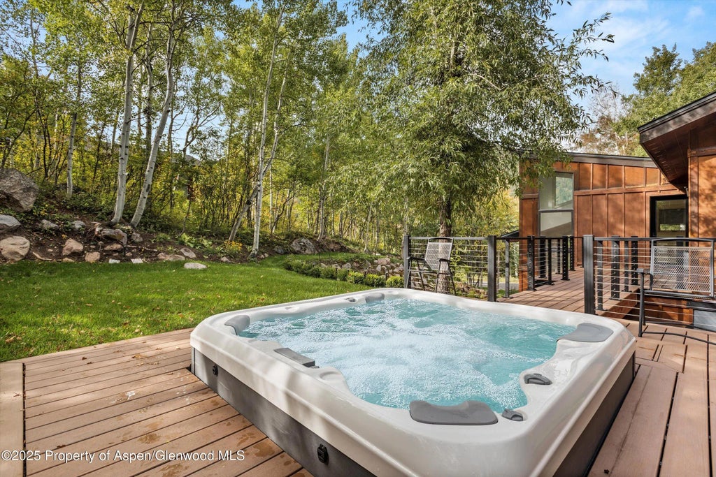 35 of 36 - 314 Mountain Laurel Drive, Aspen, CO