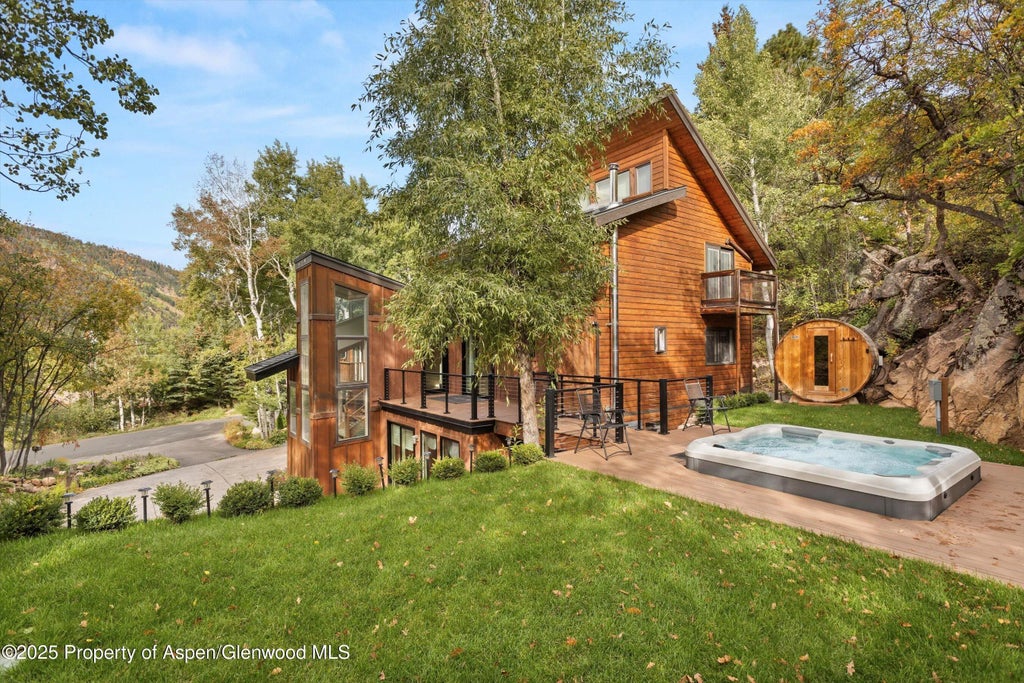 4 of 36 - 314 Mountain Laurel Drive, Aspen, CO