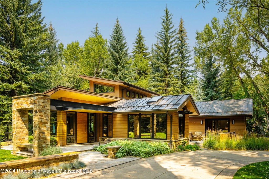 1 of 86 - 575 Sneaky Lane, Aspen, CO