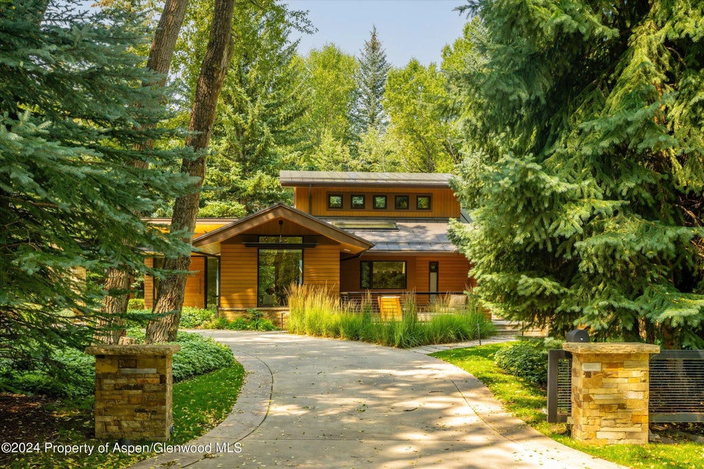 2 of 86 - 575 Sneaky Lane, Aspen, CO