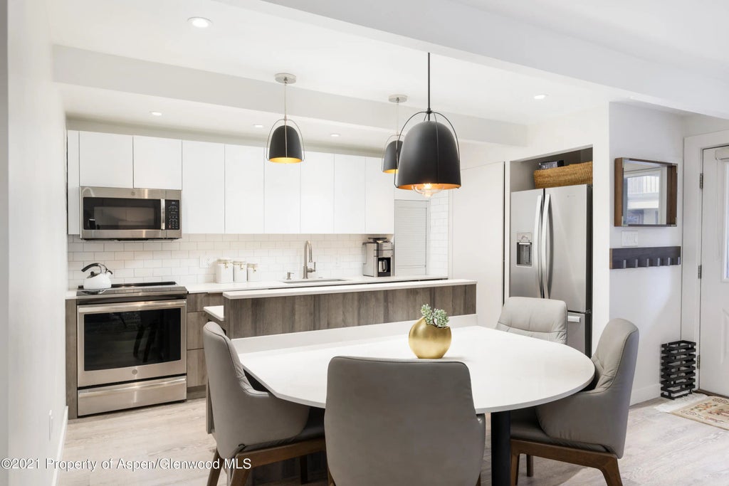 2 of 13 - 630 E Cooper Avenue 2, Aspen, CO