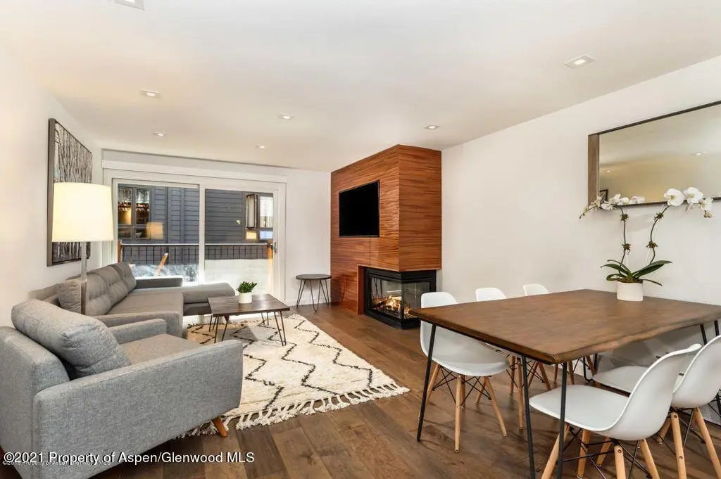 2 of 16 - 205 E Durant Avenue 2j, Aspen, CO