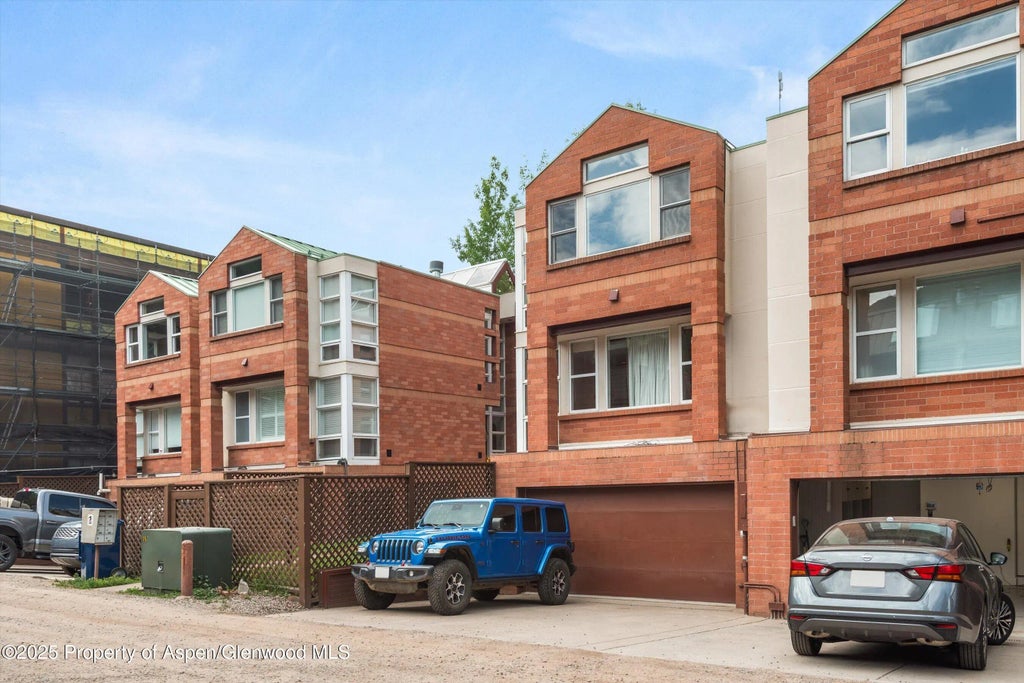 46 of 46 - 706 E Hyman Avenue 706, Aspen, CO