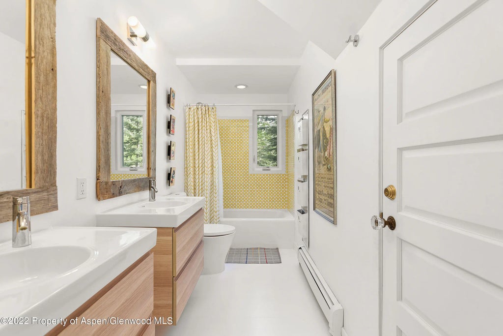 15 of 22 - 122 Eastwood Drive, Aspen, CO
