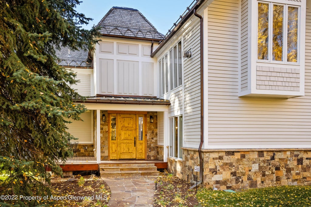 18 of 25 - 401 W Bleeker Street, Aspen, CO