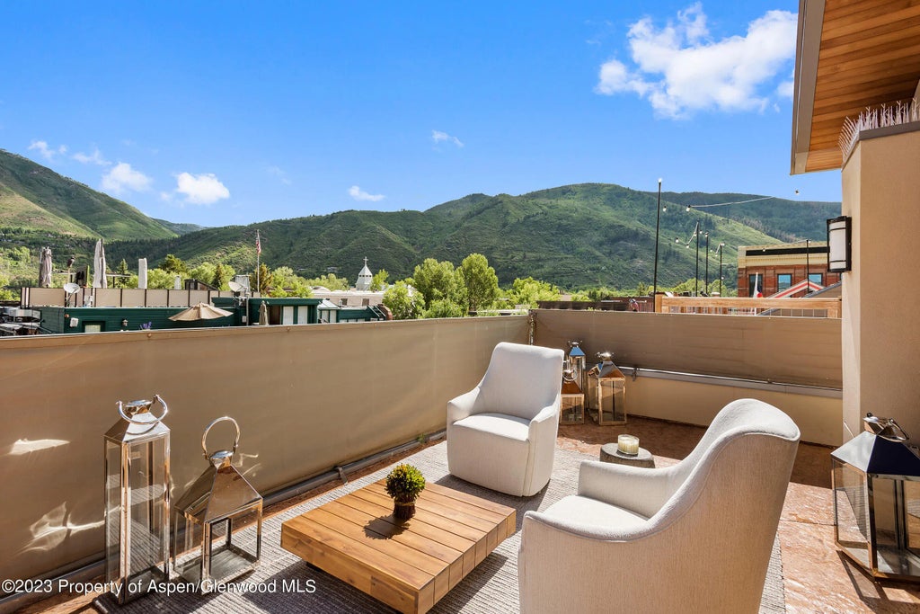 13 of 44 - 428 E Hyman Avenue A, Aspen, CO