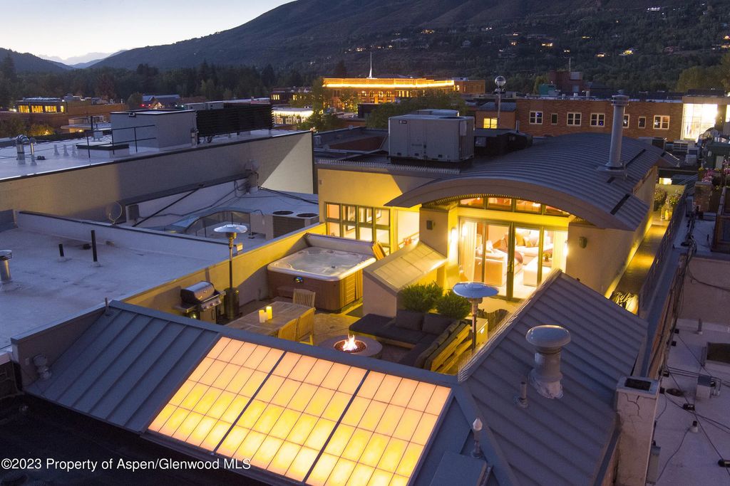 27 of 43 - 428 E Hyman Avenue A, Aspen, CO