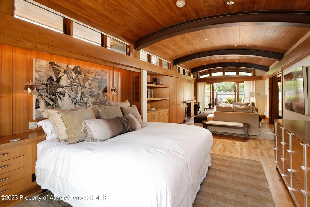 8 of 44 - 428 E Hyman Avenue A, Aspen, CO