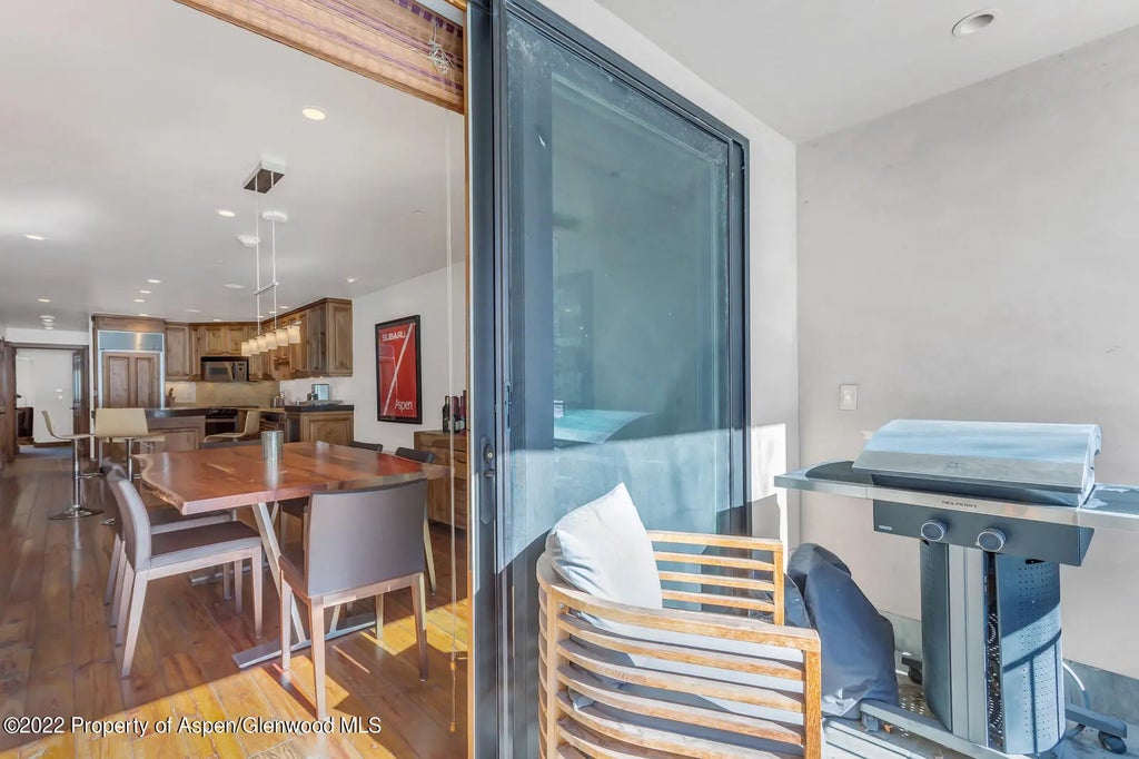 7 of 14 - 104 W Cooper Avenue 3, Aspen, CO
