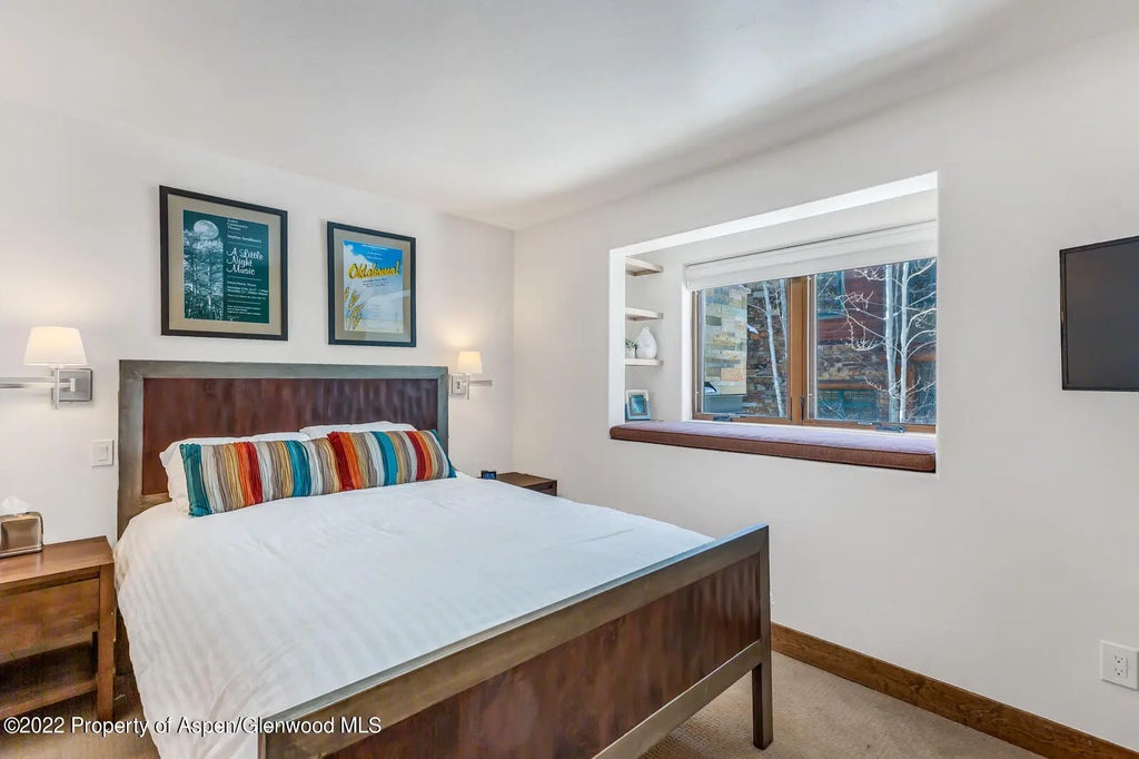 8 of 14 - 104 W Cooper Avenue 3, Aspen, CO
