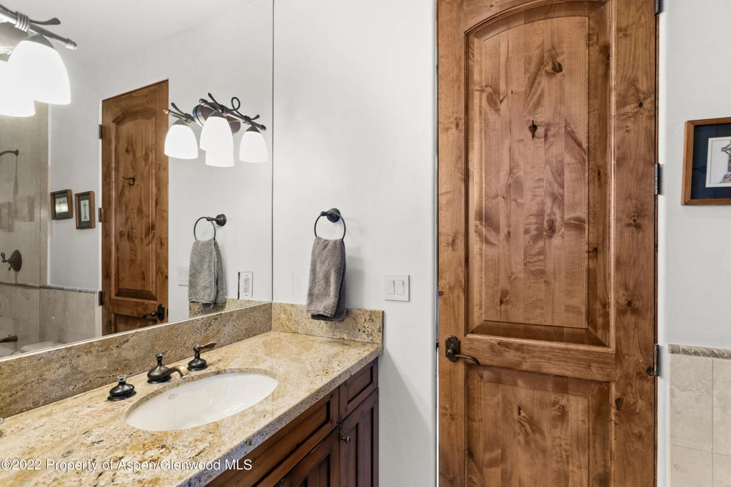 14 of 34 - 1960 Juniper Hill Road, Aspen, CO