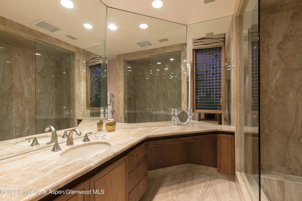 16 of 26 - 700 S Ute Avenue #700, Aspen, CO