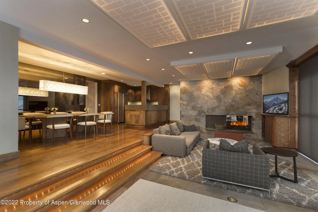 5 of 26 - 700 S Ute Avenue #700, Aspen, CO