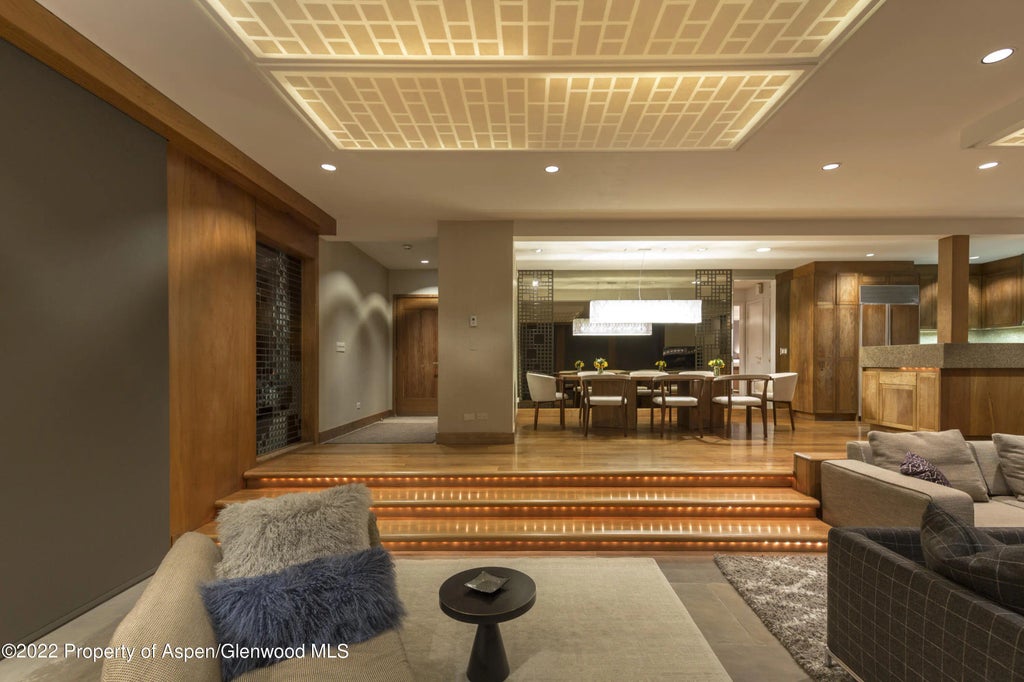 7 of 26 - 700 S Ute Avenue #700, Aspen, CO